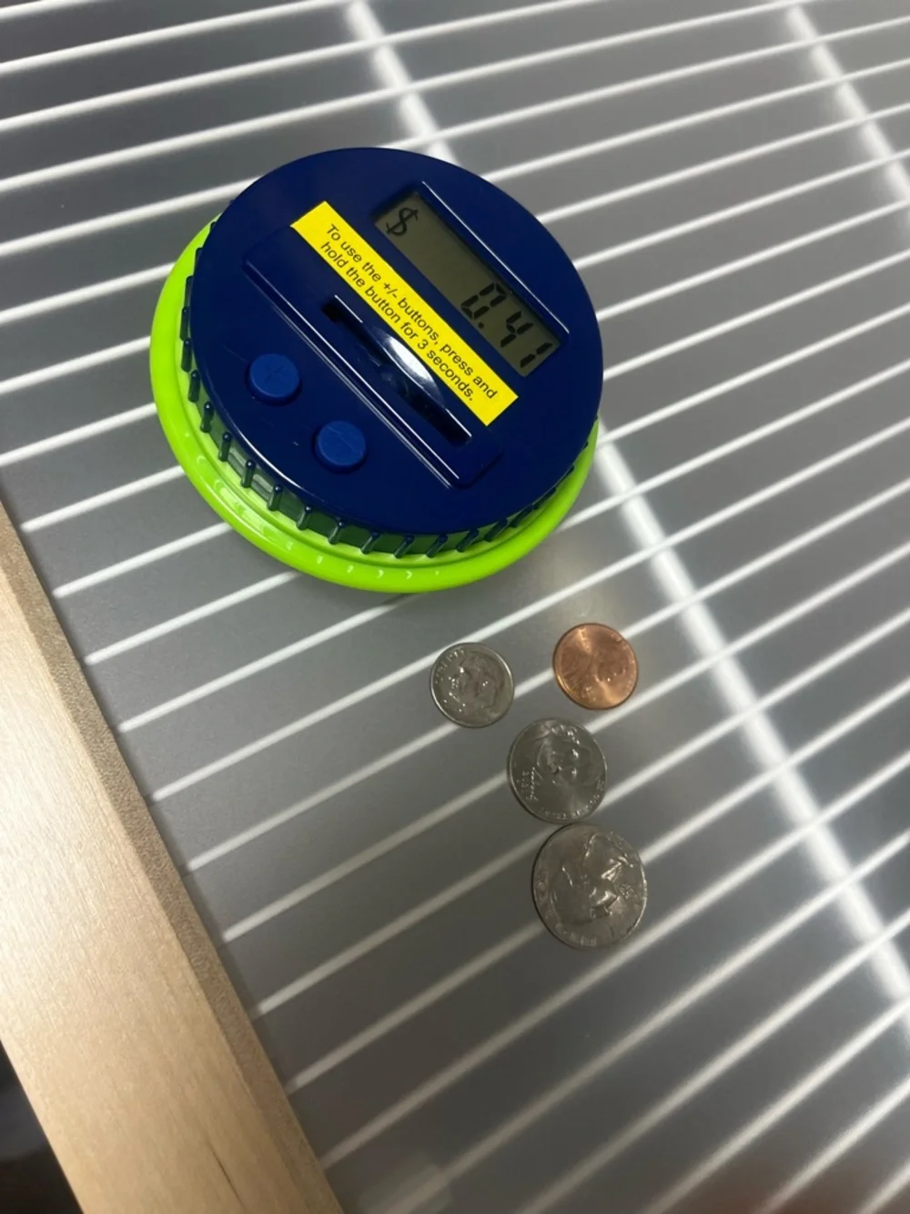 Discovery Kids Clear Coin Counting Money Jar with Blue and Green Lid NWT